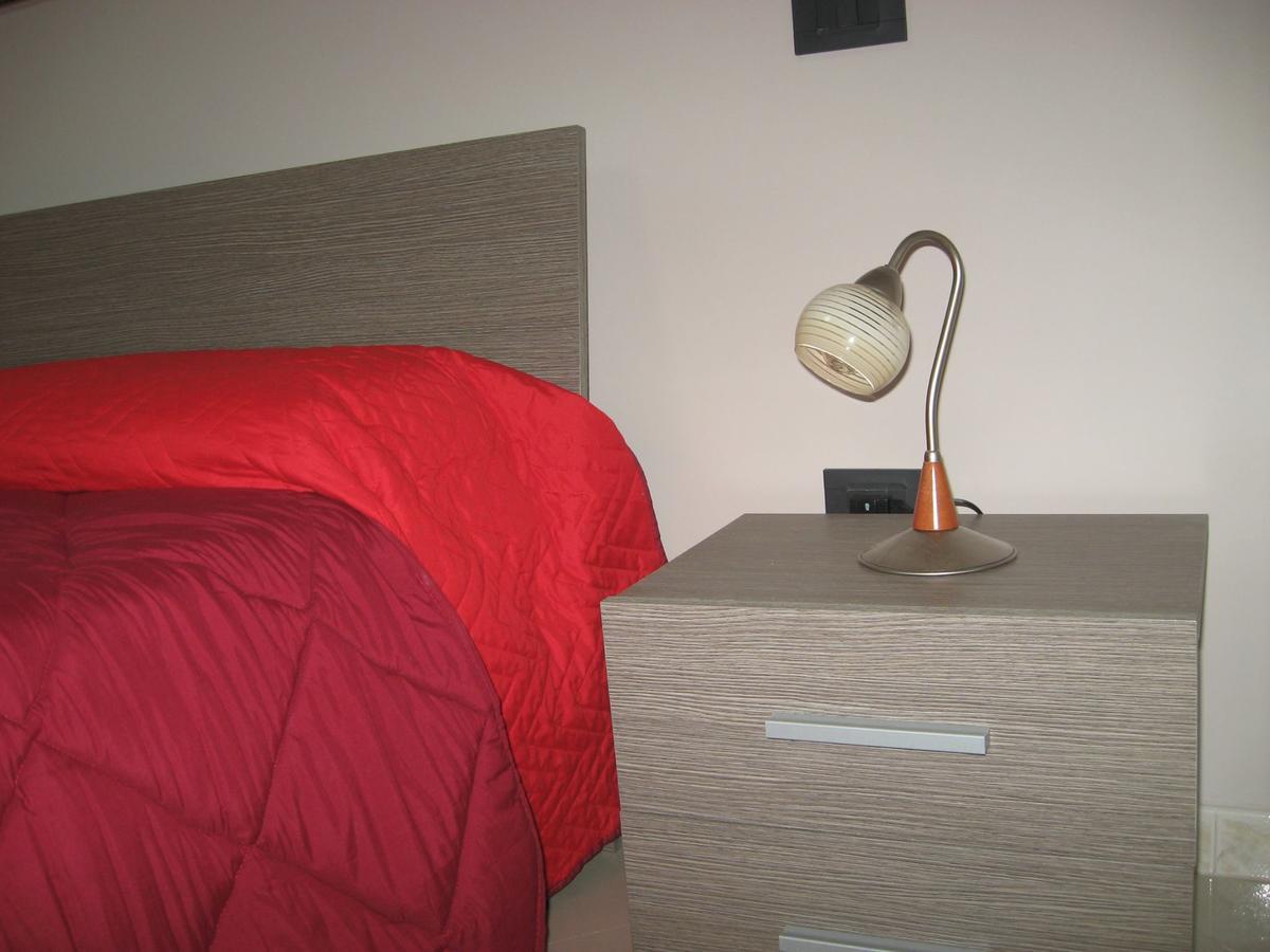 Il Sorriso B&B Pulsano Bagian luar foto