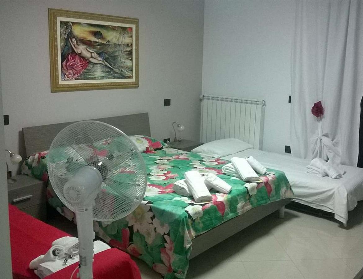 Il Sorriso B&B Pulsano Bagian luar foto